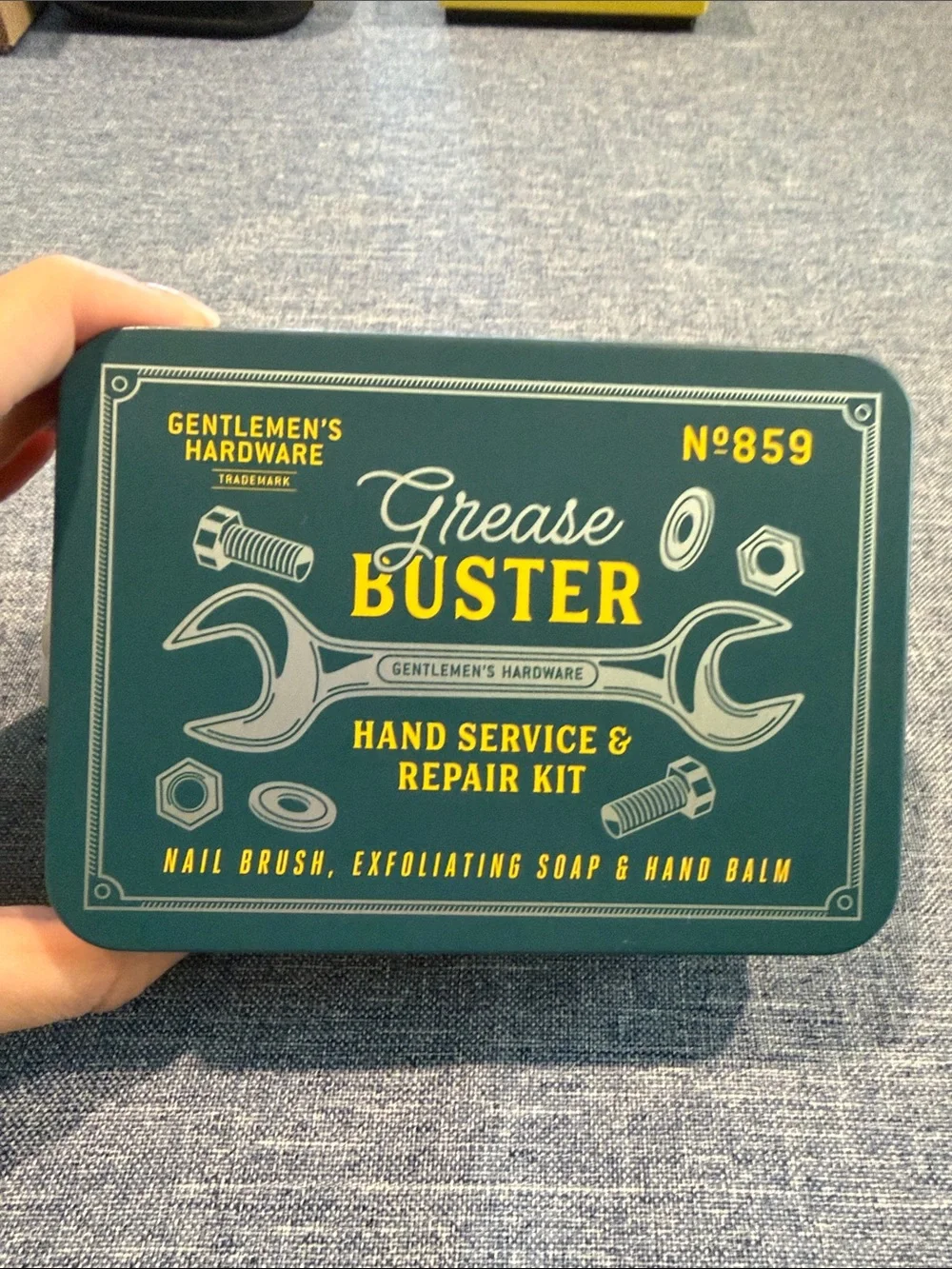 Getaway Grooming Kit - Green